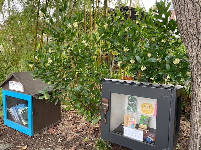 Pattern Alert: Little Free Artwork Galleries for Your Entrance Yard